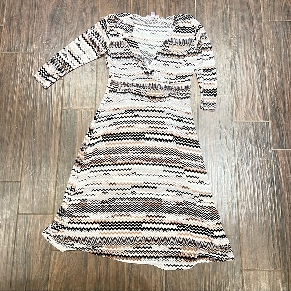 9&Co. stretch 3/4 sleeve stretch women’s dress. Medium pm2